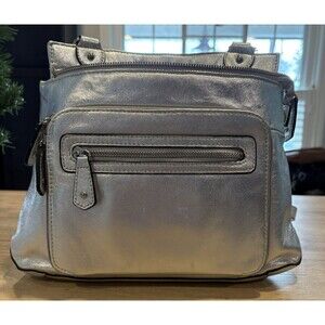 Relativity purse silver foil leather crossbody pockets travel NWOT